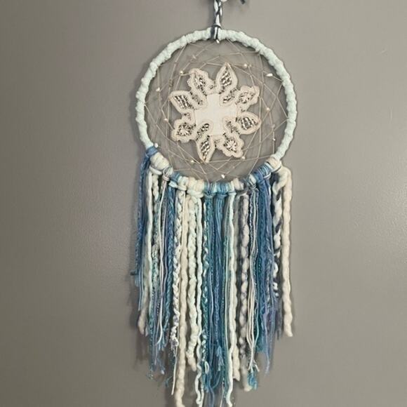 Boho Dreamcatcher Handmade Wall Decor Accent Piece crochet - Picture 3 of 13